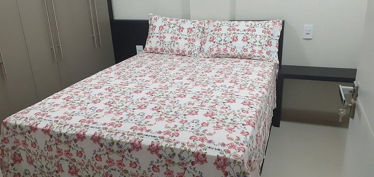 Central apartment with 2 bedrooms, garage, and washing machi