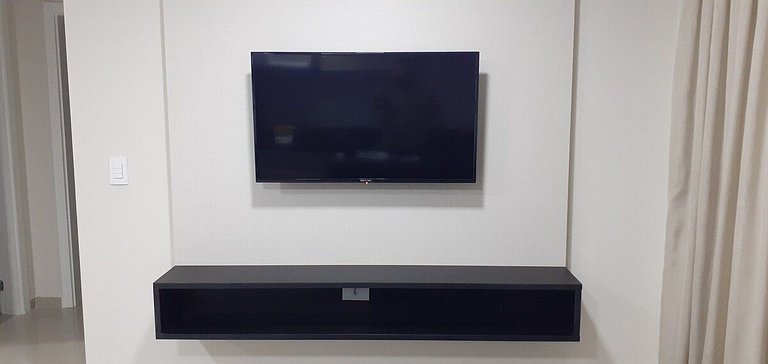 Central apartment with 2 bedrooms, garage, and washing machi