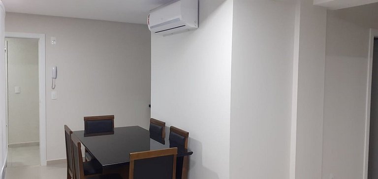 Novo central 2 quartos wifi/garagem/elevador