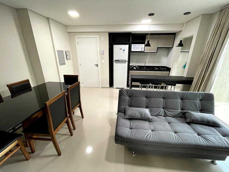 Novo central 2 quartos wifi/garagem/elevador