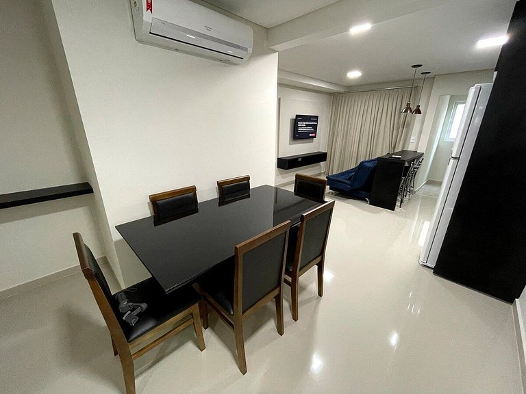 Novo central 2 quartos wifi/garagem/elevador