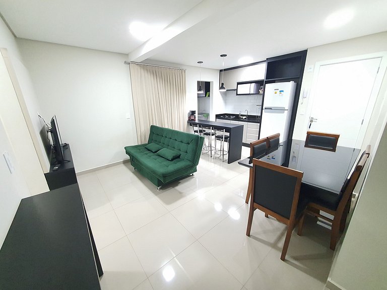 Super novo central 2 quartos wifi/garagem/elevador