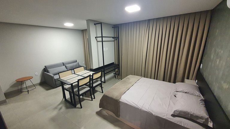 Ap novo central e seguro em Foz