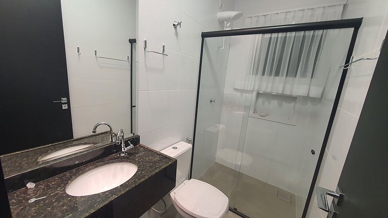 Ap novo central e seguro em Foz