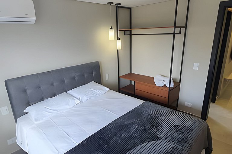 HS 203 - Apartamento de 2 habitaciones con aire acondicionad