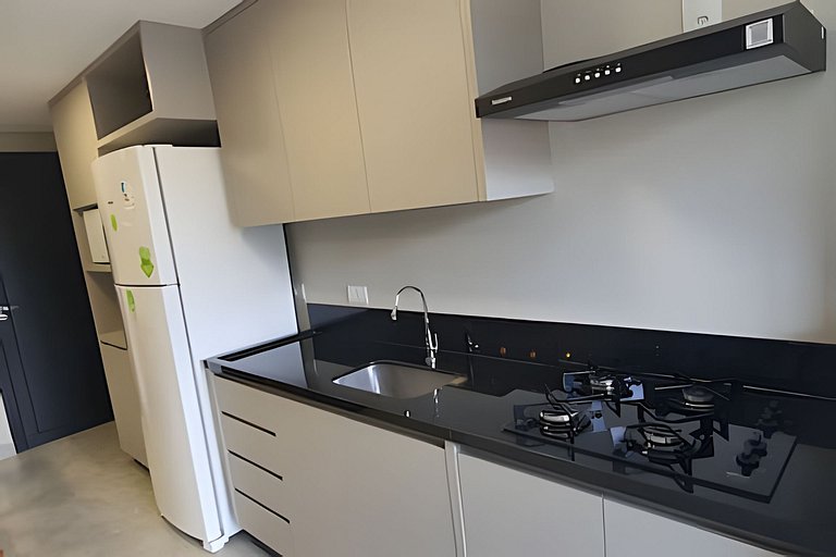 Ap novo 2 quartos/ar condicionado/elevador/piscina/garagem