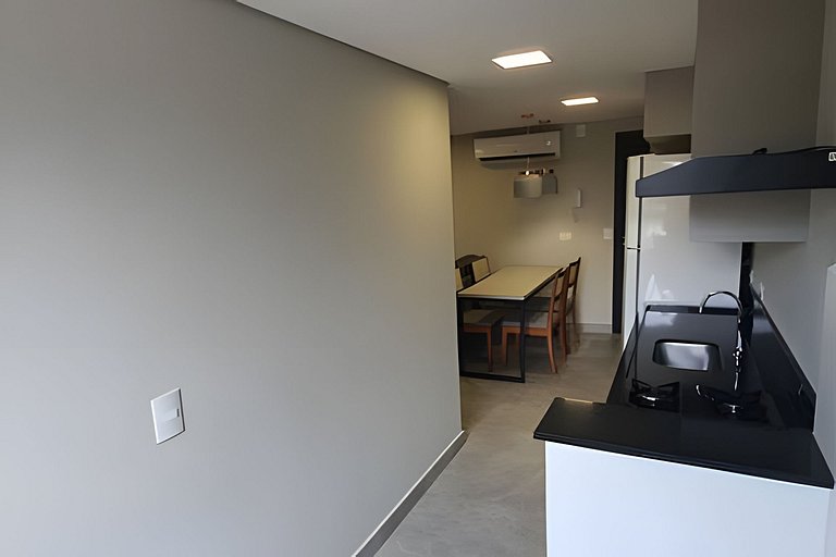 Ap novo 2 quartos/ar condicionado/elevador/piscina/garagem