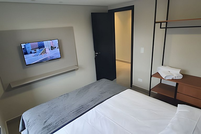Ap novo 2 quartos/ar condicionado/elevador/piscina/garagem