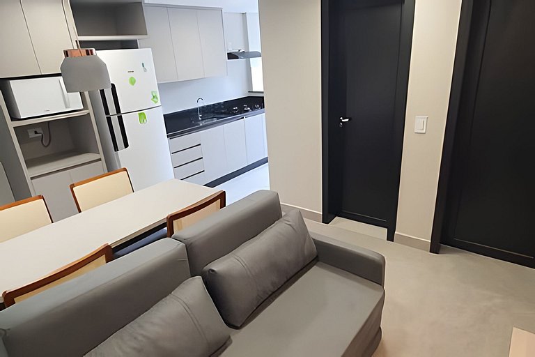 Ap novo 2 quartos/ar condicionado/elevador/piscina/garagem