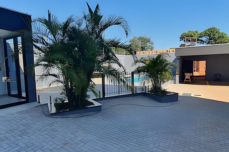 Ap novo 2 quartos/ar condicionado/elevador/piscina/garagem