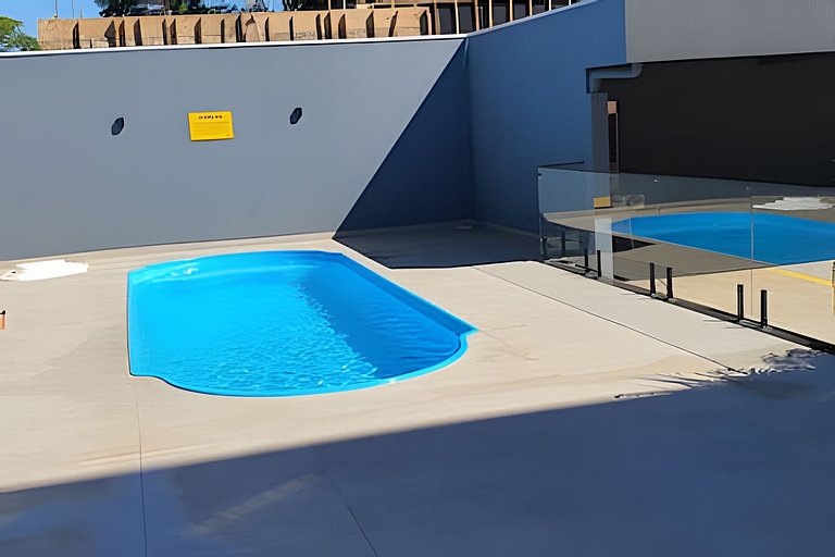 Ap novo 02 quartos/garagem/piscina/ar condicionado/Smart TV/