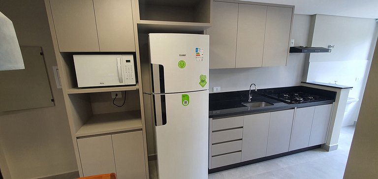 HS 304 novo ar condicionado/garagem/piscina