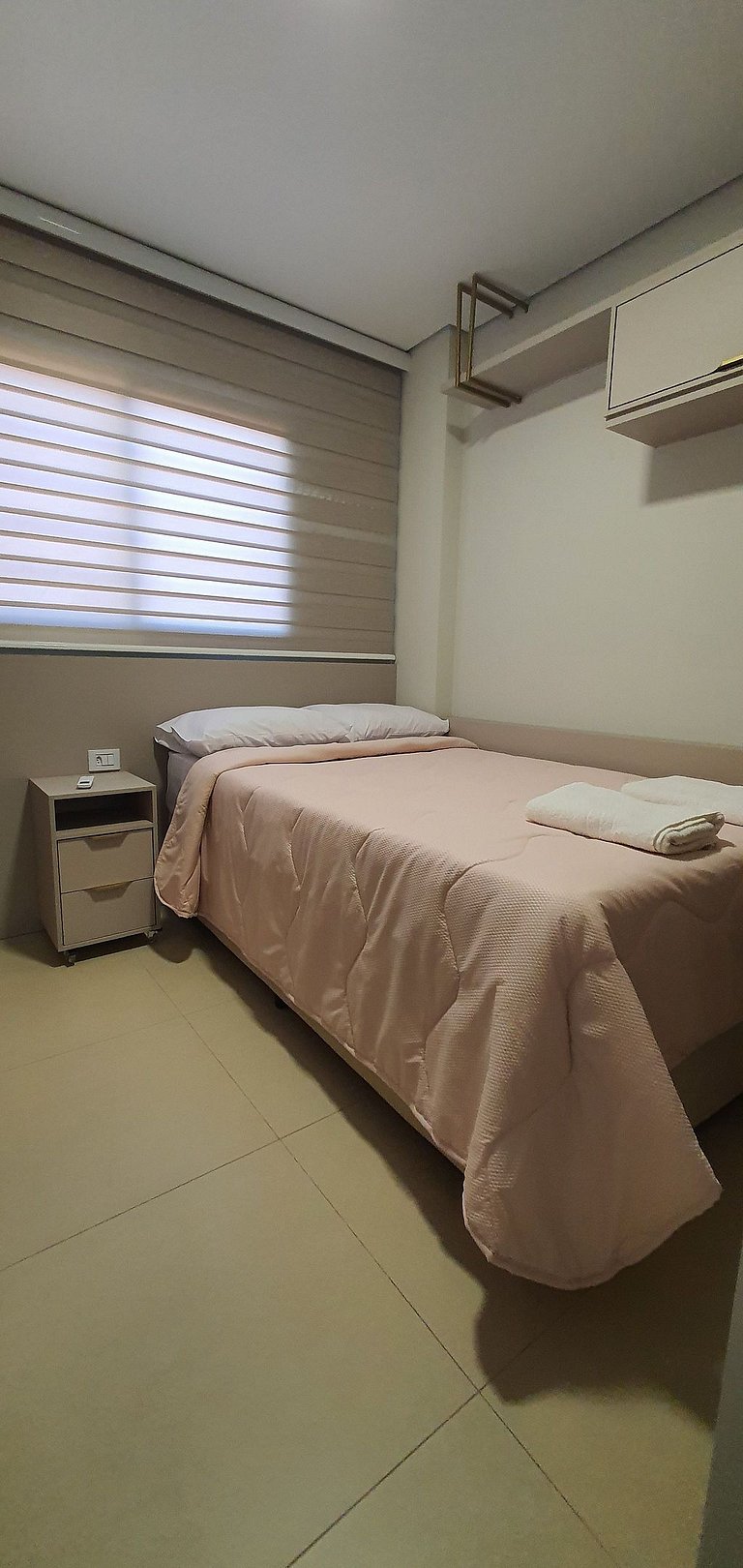 Apto novo 2 quartos 2 banheiros garagem e varanda