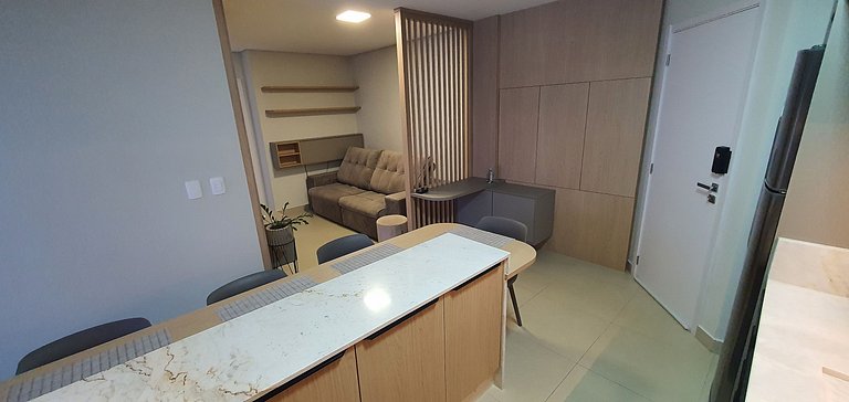 Apto novo 2 quartos 2 banheiros garagem e varanda