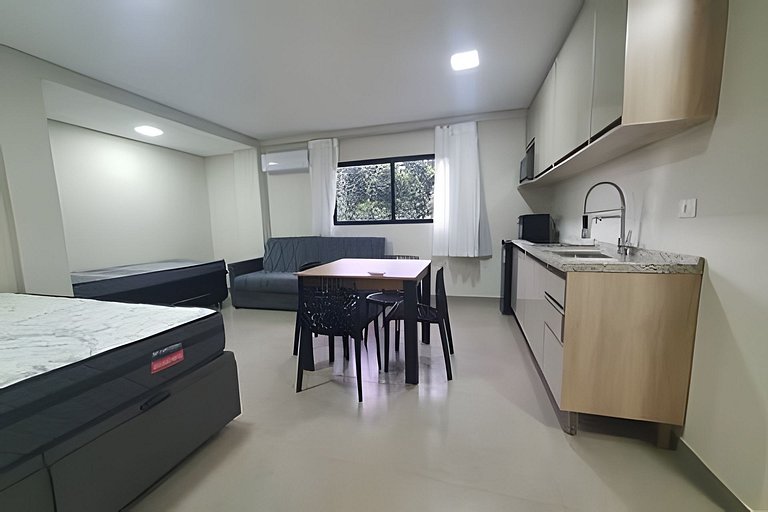 Studio novo no centro de Foz, próximo de tudo