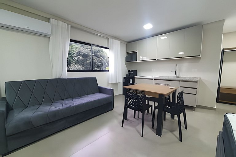 Studio novo no centro de Foz, próximo de tudo