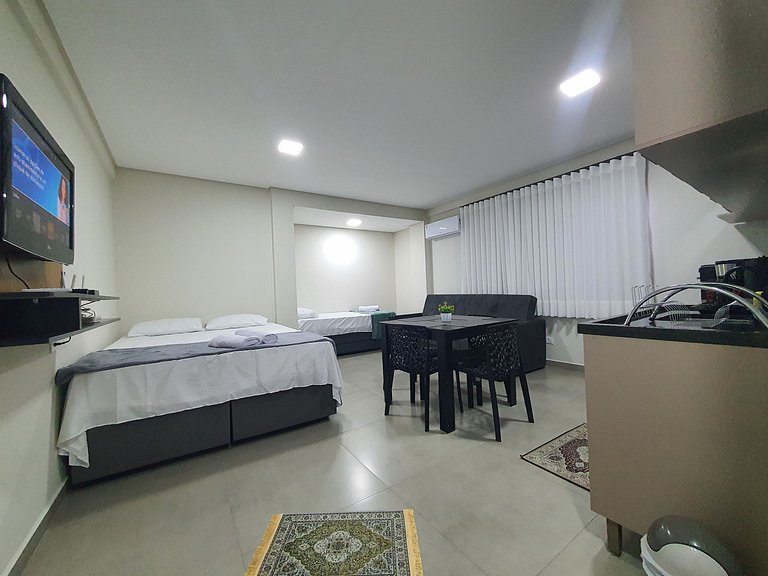 Studio novo no centro de Foz, próximo de tudo