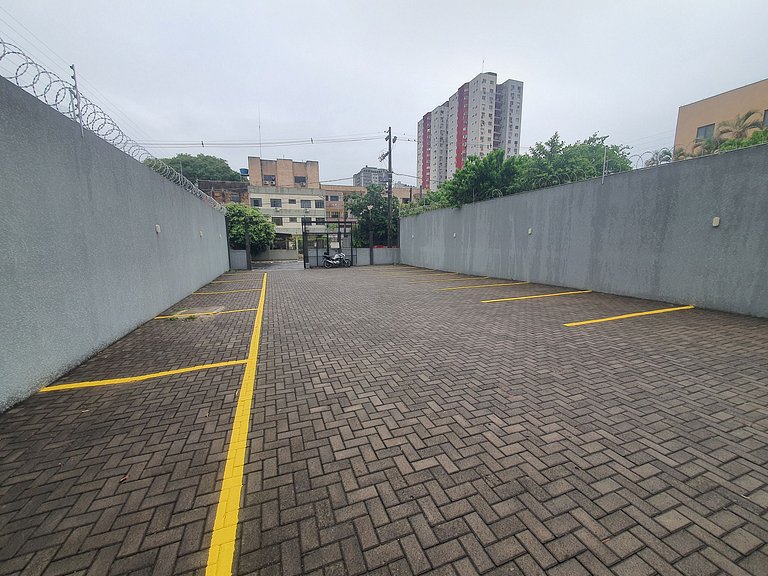 MZ 32 no centro com garagem segura