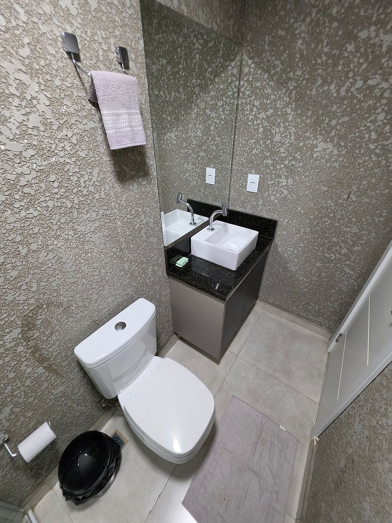Apartamento no centro de Foz 2 quartos e garagem