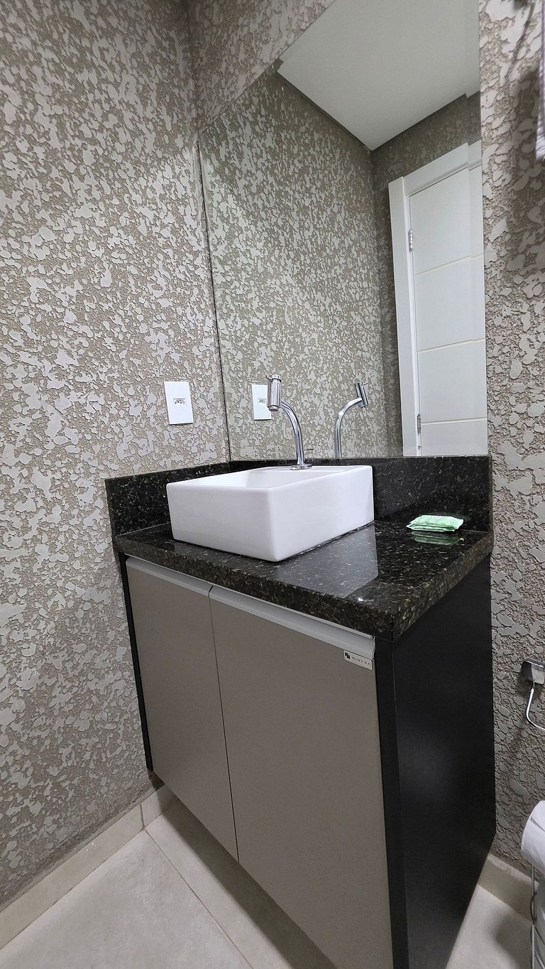 Apartamento no centro de Foz 2 quartos e garagem
